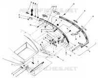 PARAURTI   CERNIERA (4910951095004A)