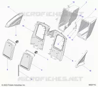 CARROZZERIA POSTERIORE STORAGE COMPARTMENTS