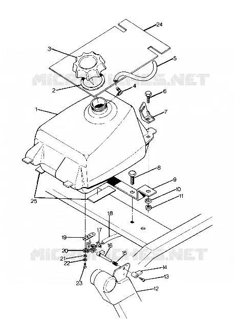 MONTAGGIO SERBATOIO CARBURANTE (4916361636004A)